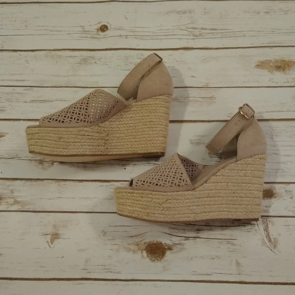 14th & Union Theryn Asymmetrical Espadrille Wedges